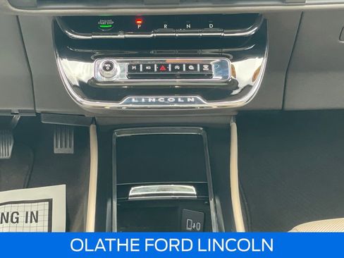 Certified 2024 Lincoln Corsair AWD w/ Equipment Group 101A image 27