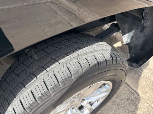 Used 2020 Chevrolet Silverado 1500 LT w/ Texas Edition image 13