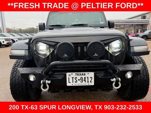 Used 2019 Jeep Wrangler Unlimited Rubicon image 2