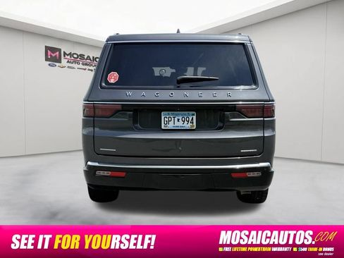Used 2022 Jeep Wagoneer Series II w/ HD Trailer Tow Package AWD/4WD image 6