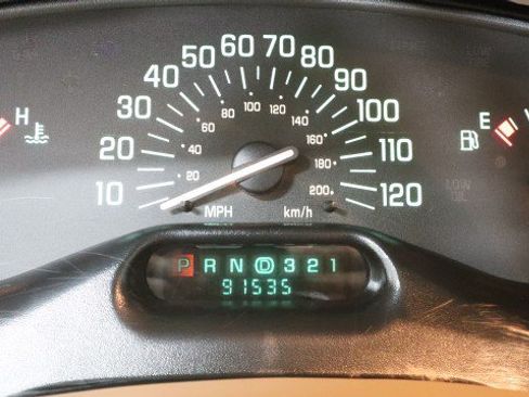 Used 2002 Buick Century Custom w/ Custom Premium Pkg image 17