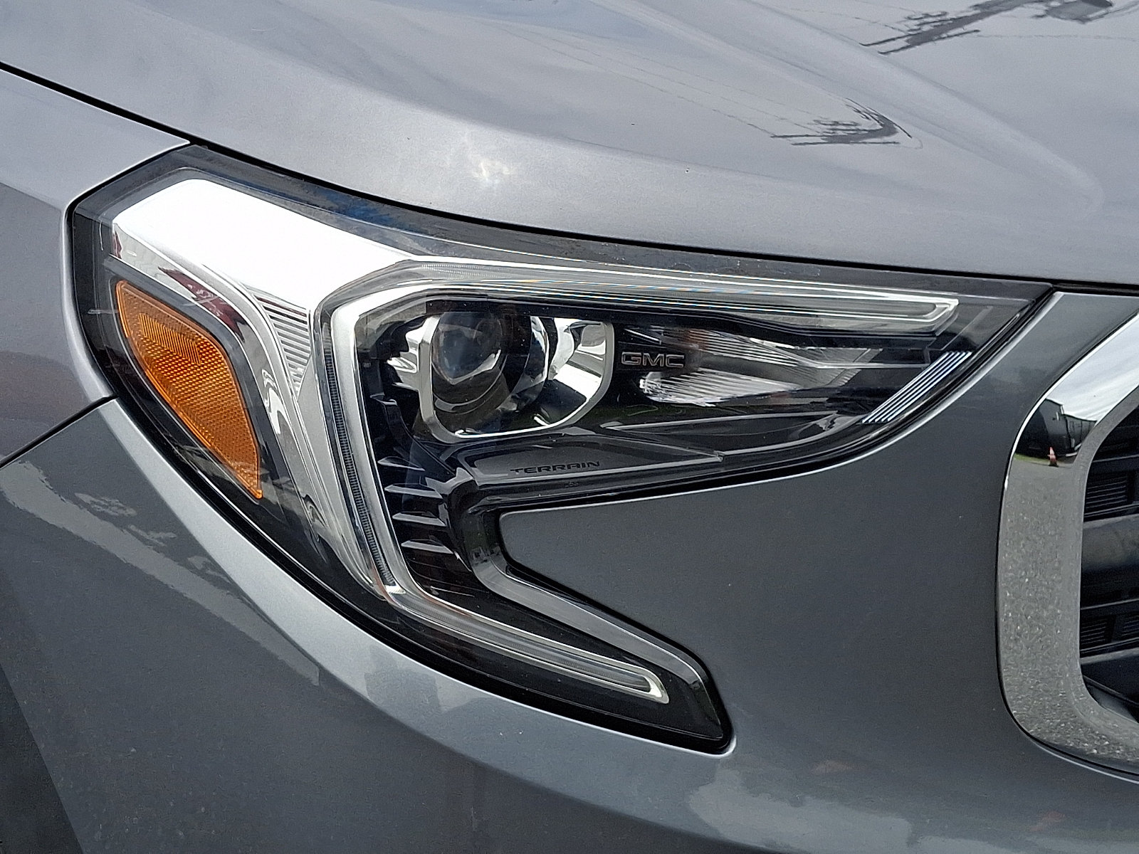 Used 2020 GMC Terrain SLE FWD image 9