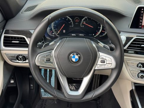 Used 2019 BMW 740i w/ M Sport Package RWD image 22