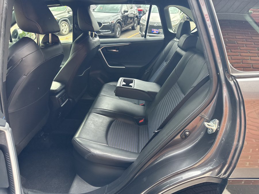 Used 2020 Toyota RAV4 XSE w/ All Weather Liner Package AWD/4WD image 20