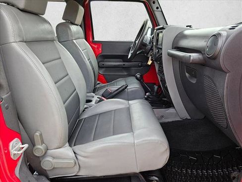 Used 2009 Jeep Wrangler X AWD/4WD image 18
