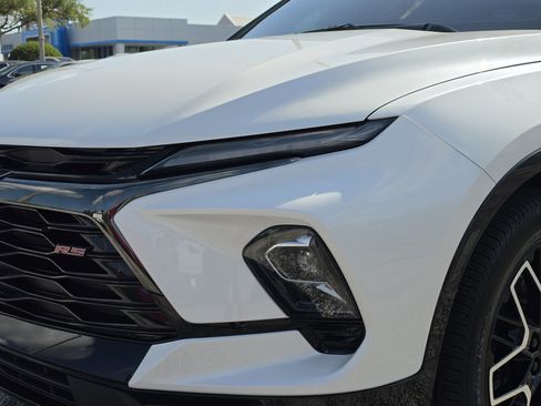 Used 2023 Chevrolet Blazer RS FWD image 13