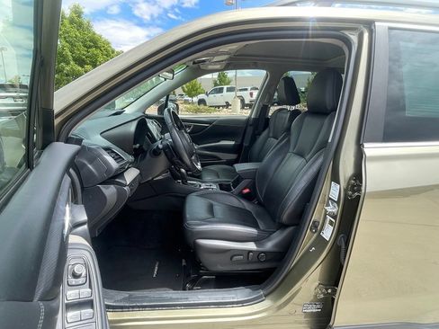 Used 2023 Subaru Forester Limited AWD/4WD image 12