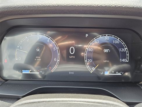 New 2025 Jeep Grand Cherokee L Laredo w/ Luxury Tech Group I image 23