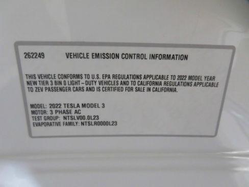 Used 2022 Tesla Model 3 Long Range image 64