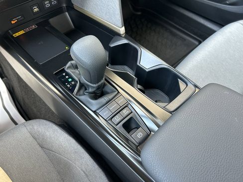 Used 2026 Toyota Camry LE FWD image 21