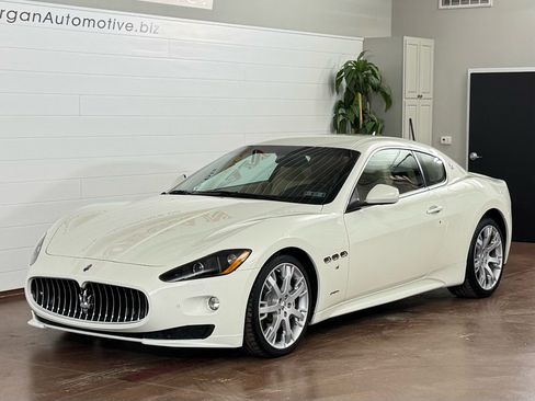 Used 2012 Maserati GranTurismo S image 7
