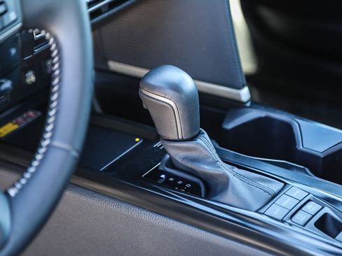 Certified 2025 Toyota Camry SE image 20