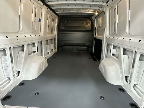 New 2026 Mercedes-Benz Sprinter 2500 image 23