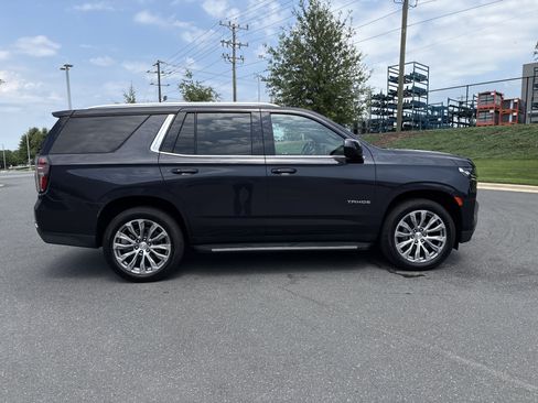Used 2022 Chevrolet Tahoe LT AWD/4WD image 10