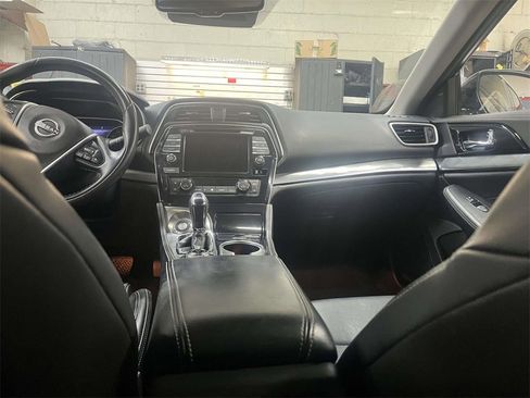 Used 2023 Nissan Maxima SV w/ Floor Mat Group image 14