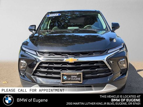 Used 2025 Chevrolet Blazer LT AWD/4WD image 8