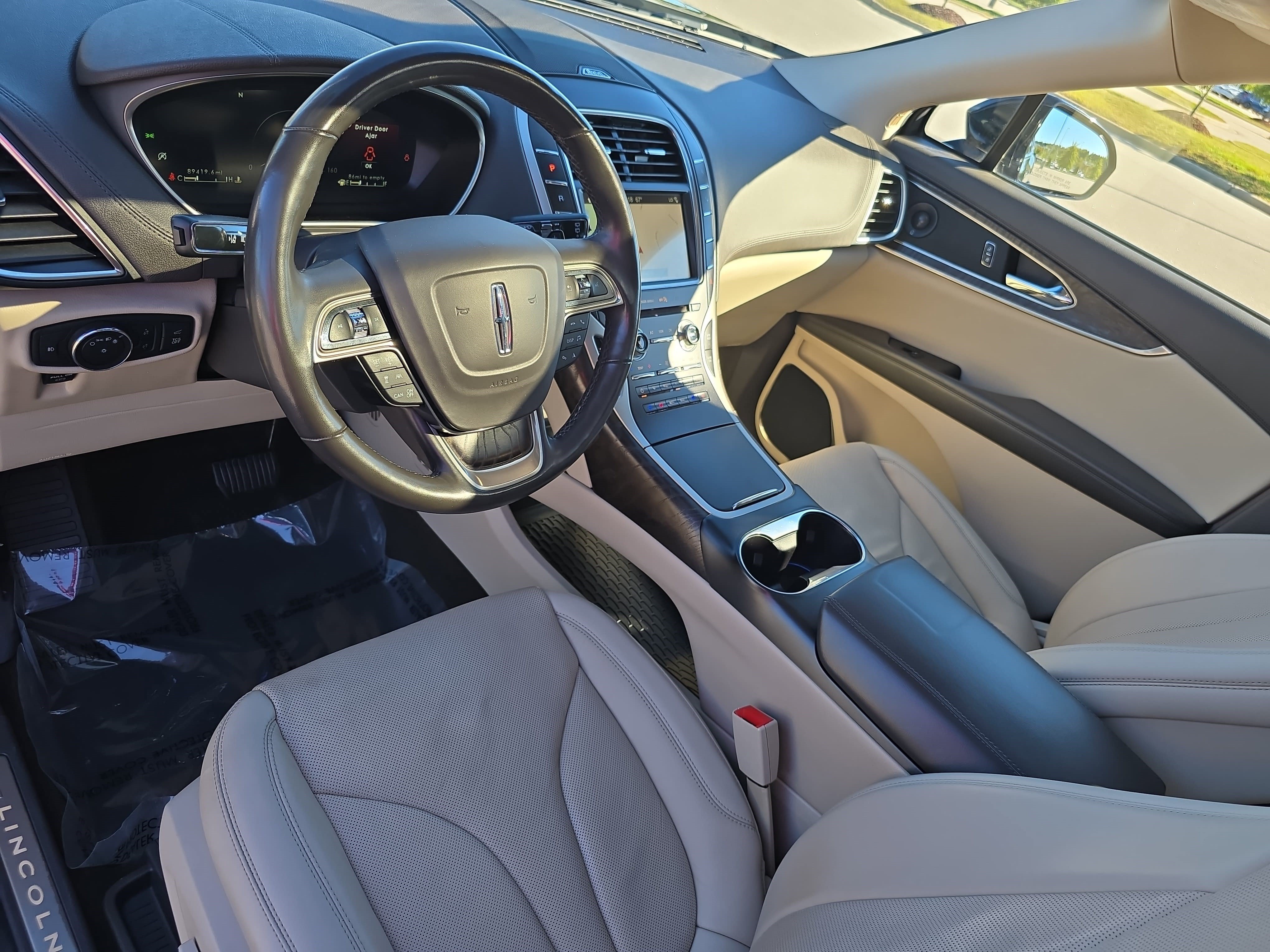 Used 2019 Lincoln Nautilus Reserve AWD/4WD image 15