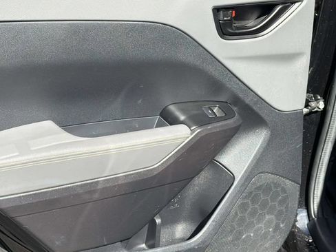 Used 2024 Subaru Crosstrek 2.5i Sport w/ Crosstrek Mirror Package AWD/4WD image 10