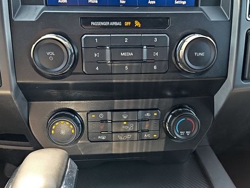 Certified 2020 Ford F150 XLT w/ Equipment Group 302A Luxury AWD/4WD image 19