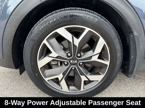 Used 2020 Kia Sportage EX w/ EX Technology Package image 11