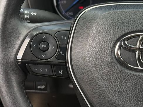 Used 2022 Toyota RAV4 XSE AWD/4WD image 15