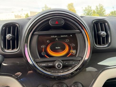 Used 2017 MINI Cooper Countryman ALL4 AWD/4WD image 14