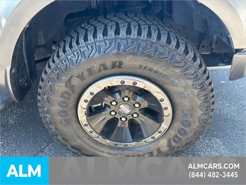 Used 2017 Ford F150 Raptor w/ Equipment Group 802A Luxury image 16