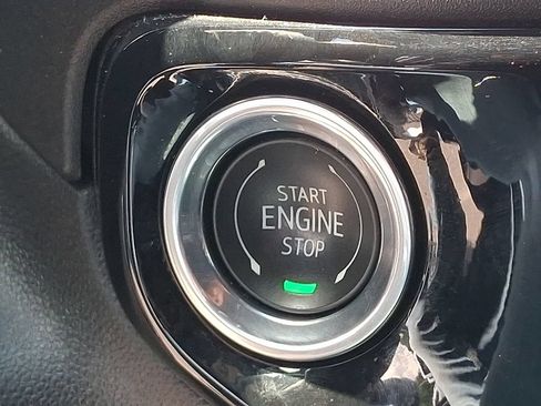 Used 2025 Chevrolet Silverado 2500 LT w/ Convenience Package AWD/4WD image 25