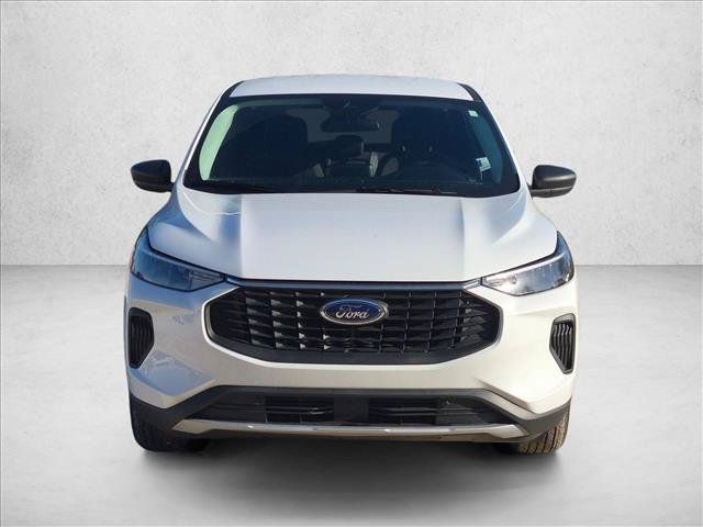 Used 2025 Ford Escape Active FWD image 2