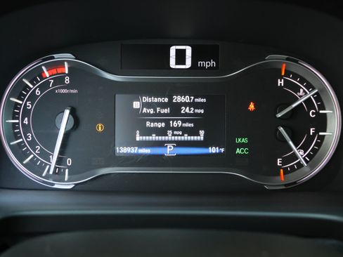 Used 2018 Honda Pilot Elite image 22