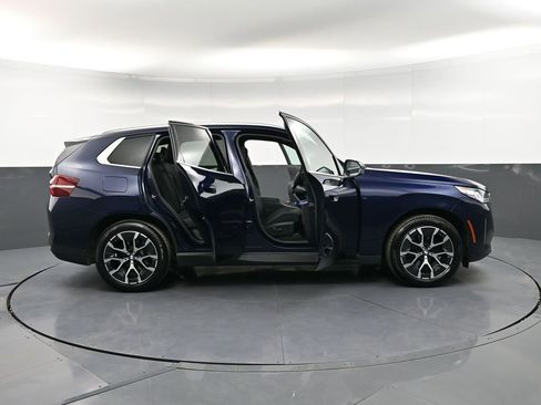 Used 2025 BMW X3 xDrive30i AWD/4WD image 37