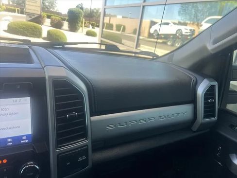 Used 2020 Ford F250 Lariat w/ Lariat Value Package AWD/4WD image 29