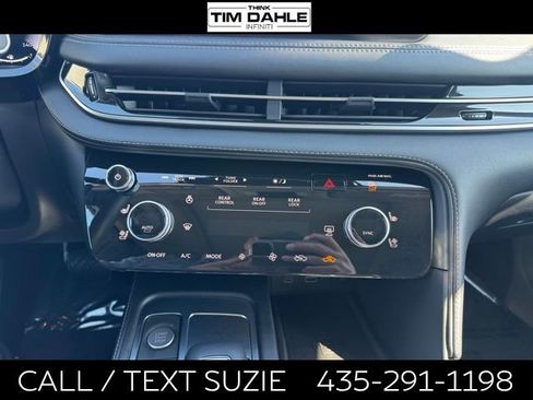 Used 2025 INFINITI QX60 Luxe w/ Lighting Package (N94) AWD/4WD image 16