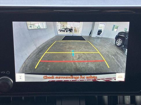 Certified 2025 Toyota RAV4 LE FWD image 11