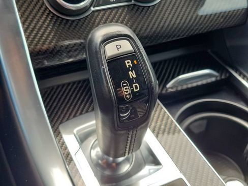 Used 2016 Land Rover Range Rover Sport Supercharged AWD/4WD image 32