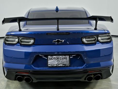 Used 2021 Chevrolet Camaro ZL1 image 11