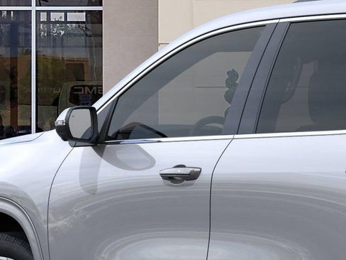 New 2026 GMC Acadia Denali w/ Super Cruise Package FWD image 12