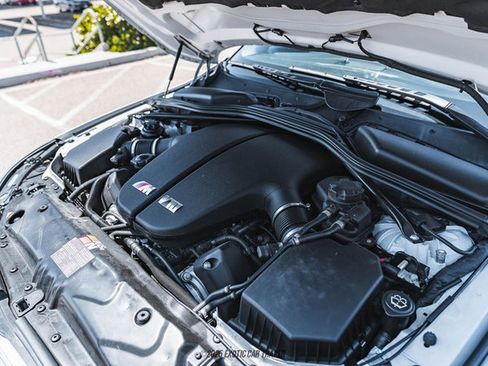 Used 2006 BMW M5 image 16