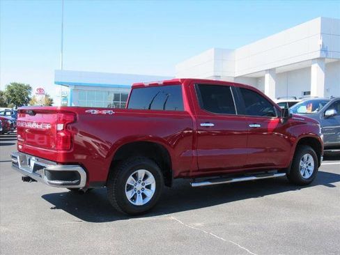 Used 2022 Chevrolet Silverado 1500 LT image 4