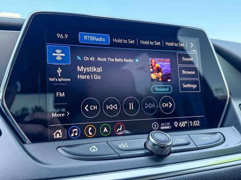 Used 2020 Chevrolet Blazer Premier w/ Driver Confidence II Package FWD image 27