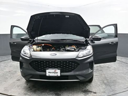 Used 2020 Ford Escape SE Sport image 36