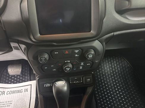 Used 2023 Jeep Renegade Trailhawk w/ Sun/Sound Group image 12