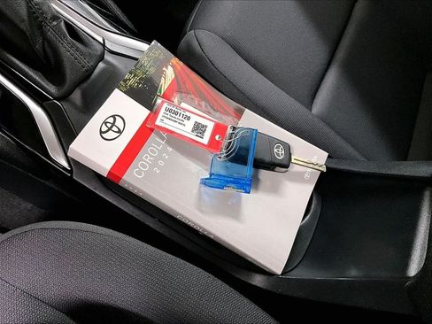 Certified 2024 Toyota Corolla LE FWD image 28