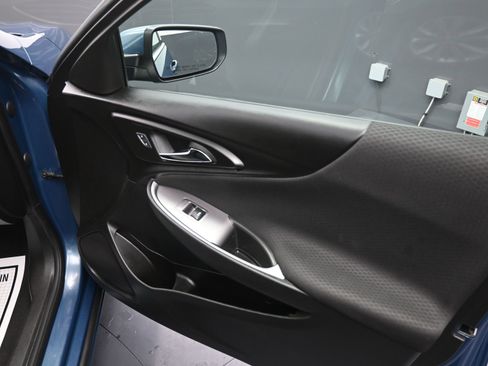 Used 2024 Chevrolet Malibu LT image 20