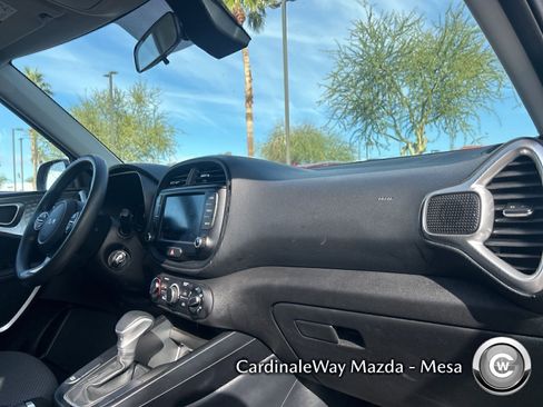 Used 2023 Kia Soul LX w/ Option Group 015 image 11