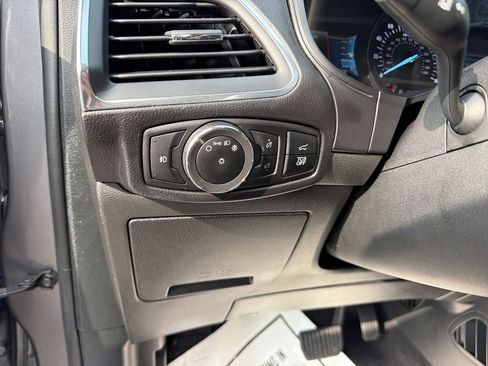 Used 2024 Ford Edge Titanium AWD/4WD image 23