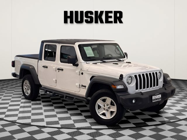 Used 2020 Jeep Gladiator Sport w/ Quick Order Package 24S AWD/4WD image 1