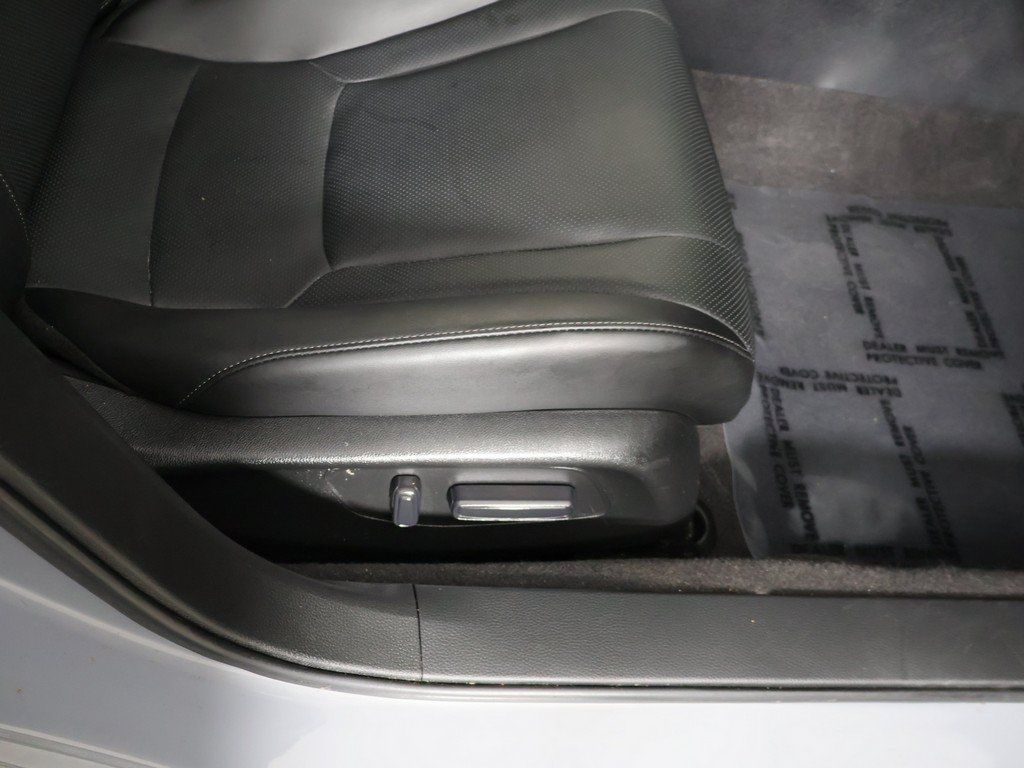 Used 2024 Honda Accord Sport image 32