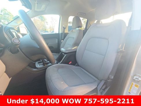 Used 2017 GMC Canyon 2WD Crew Cab w/ Convenience Package image 8