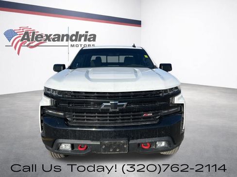 Certified 2021 Chevrolet Silverado 1500 LT Trail Boss w/ Convenience Package II image 2